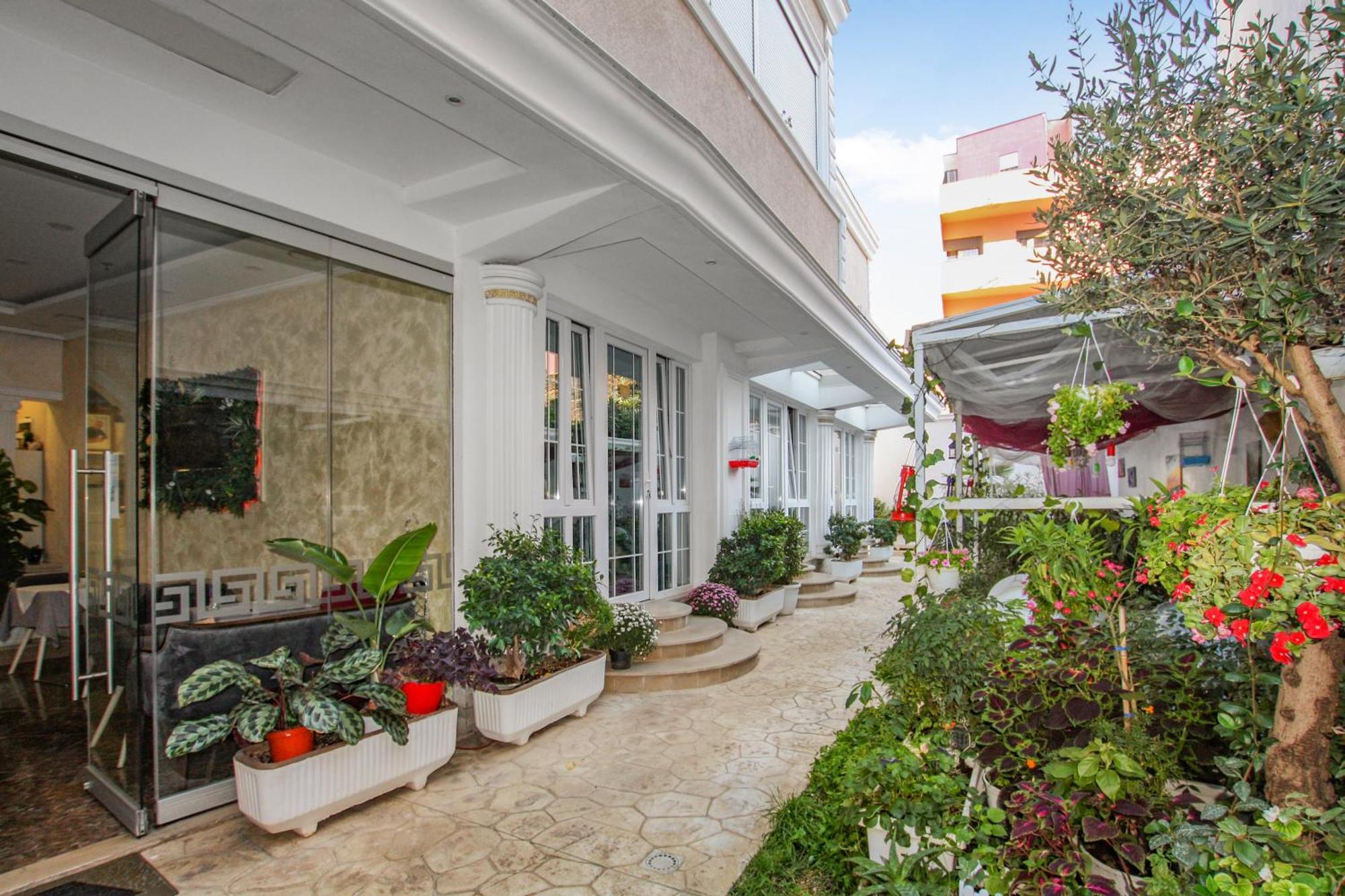 Rezidence Tredi City Center Tirana Exterior photo